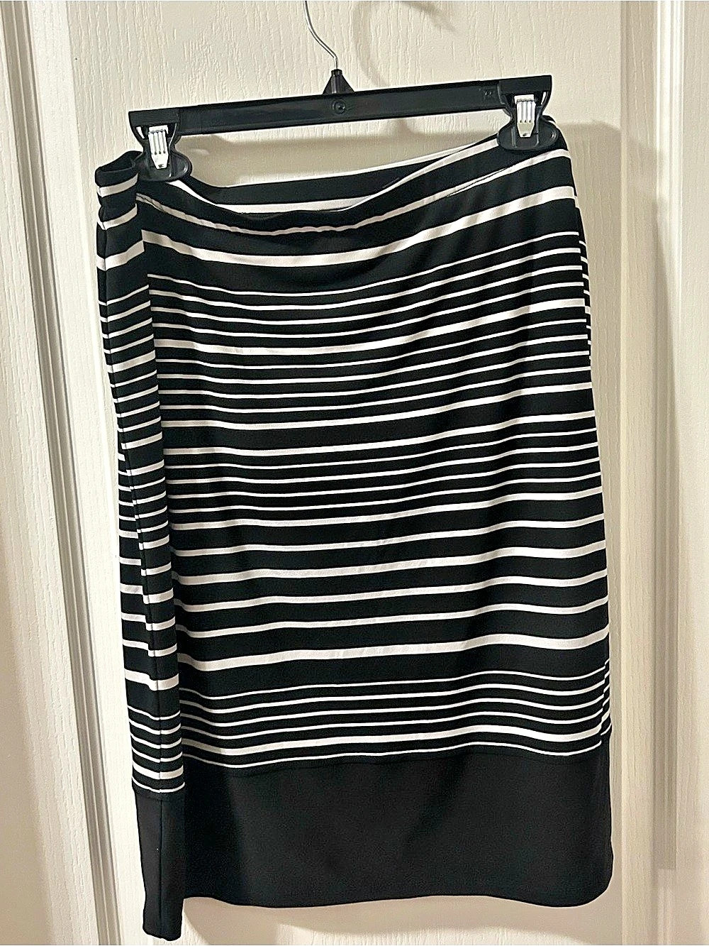 Rafaella Striped Midi Skirt in Black & White Like New